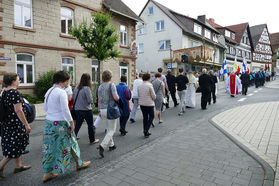 Bittprozession am Pfingstmontag (Foto: Karl-Franz Thiede)